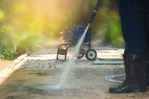 Spring Cleaning in East Farmingdale, NY